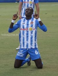 AGUILAS UCAM SANDJI FESTEJANDO GOL 1 b